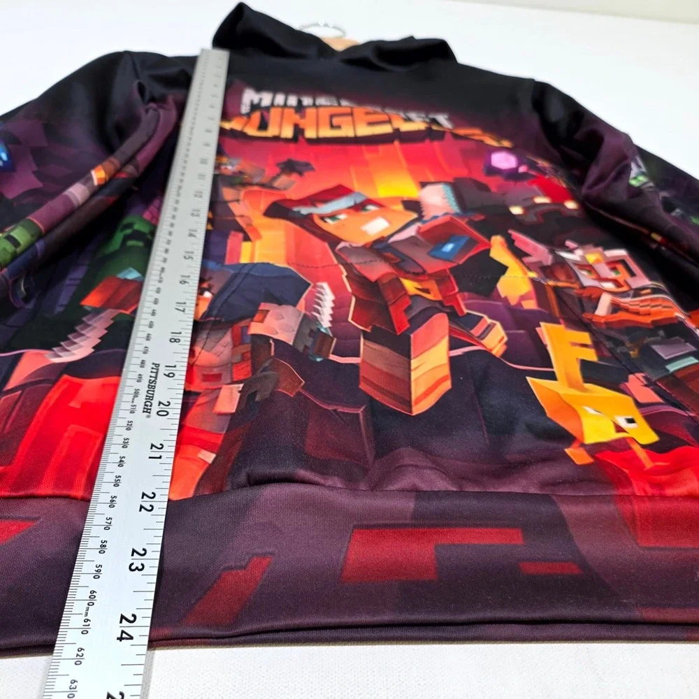 Minecraft Dungeons Hoodie Youth Large Black Graphic Sweatshirt Gamers Pullover